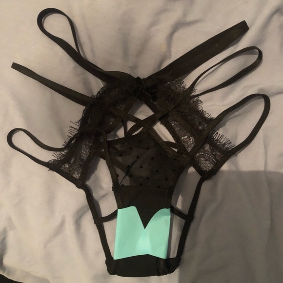 ASOS open back Brazilian panties - Picture 4 of 6